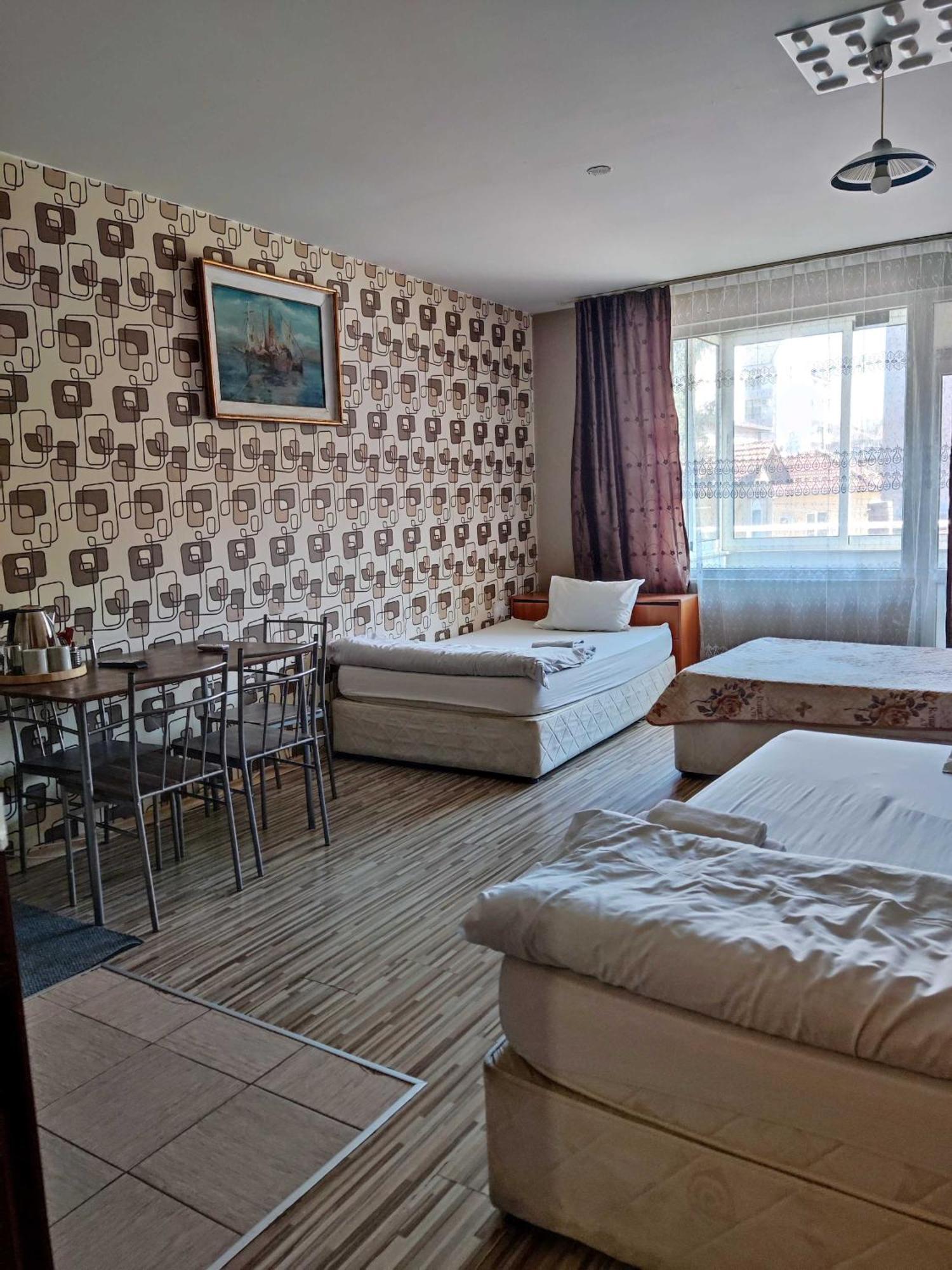 Pleven Rooms المظهر الخارجي الصورة